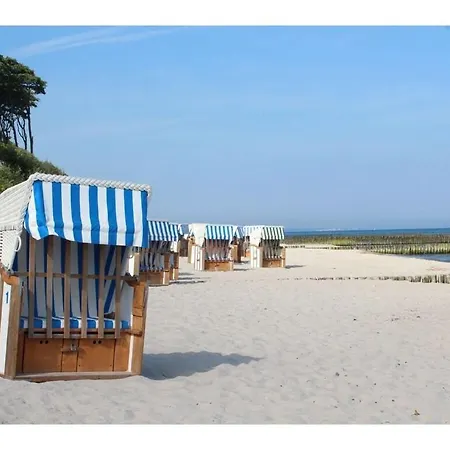 Semesterbostad Holiday Apartment With 2 Bedrooms Ostseebad Nienhagen